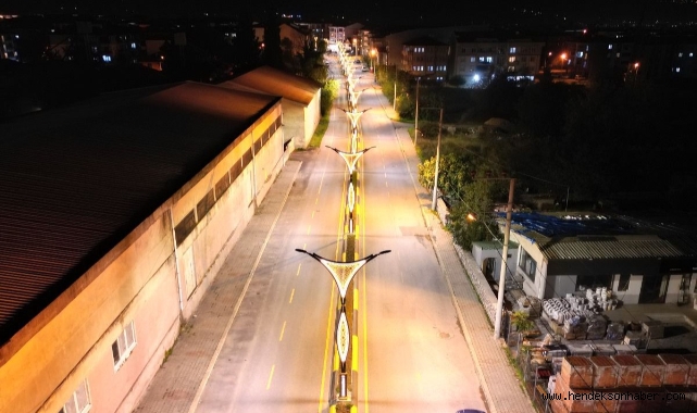 Yıldırım Bayezid Caddesi Işık Saçıyor: Hendek'te Modernleşme Hızı Kesmiyor!