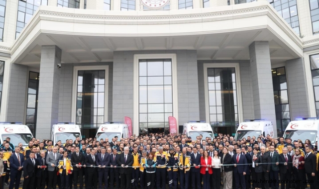 ALİ İNCİ MÜJDEYİ VERDİ: SAKARYA’YA 13 YENİ AMBULANS!