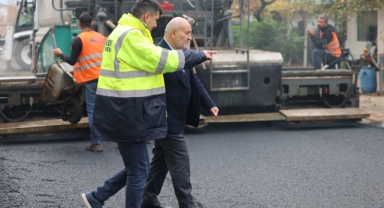BAŞKAN İRFAN PÜSKÜLLÜ: “HER MAHALLEMİZE DOKUNUYORUZ”