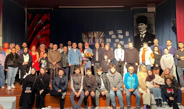 ​Hasan Yasal'ın Oyunu "Sevgili Yönetmenim" Hendek'i Salladı!