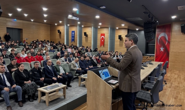 ​Hendek MYO'da Kariyer Zirvesi Kapsamında Önemli Program Düzenlendi