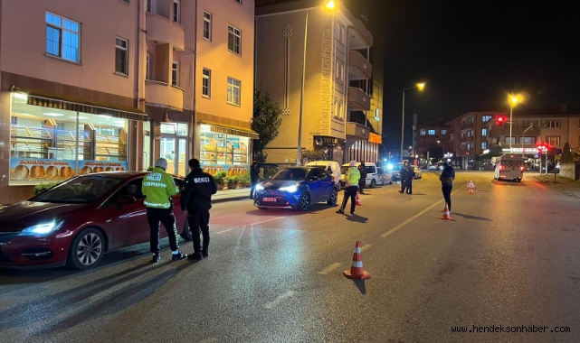 Hendek'te Emniyet Ve Jandarmadan Huzur Denetimi