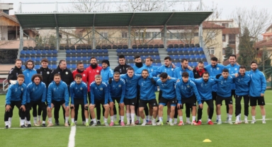 PAMUKOVA'DA DERBİ ATEŞİ: SOFUOĞLU VE ÖĞRENCİLERİ ZAFERE KİLİTLENDİ!