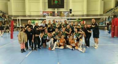 Sakaryalı Sultanlar’dan Zorlu Smaç! 