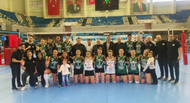 Sultanlar Evinde Şov Yaptı: 3-0