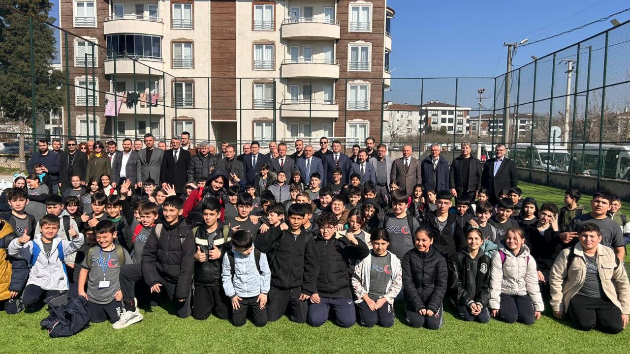 Gökpınar ve İnci’den Eğitime Tam Destek: Hendekli Gençlere Spor Müjdesi!