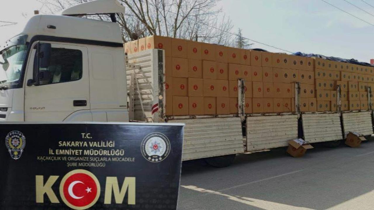 Hendek’te 10 Milyon Kaçak Makaron Ele Geçirildi!