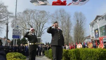 Hendek’te 18 Mart Gururu: Şehitler Dualarla Anıldı