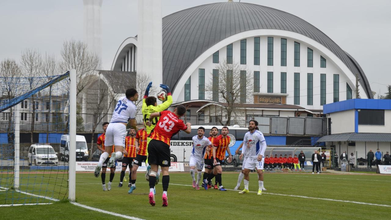 Hendek’te Derbi Düğümü 88’de Gelen Soğuk Duş!