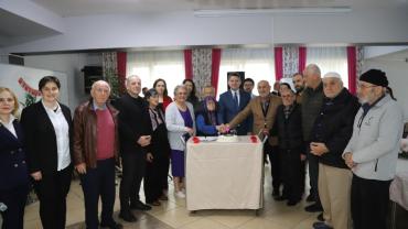 Hendek’te Huzurevi Sakinlerine Anlamlı Ziyaret