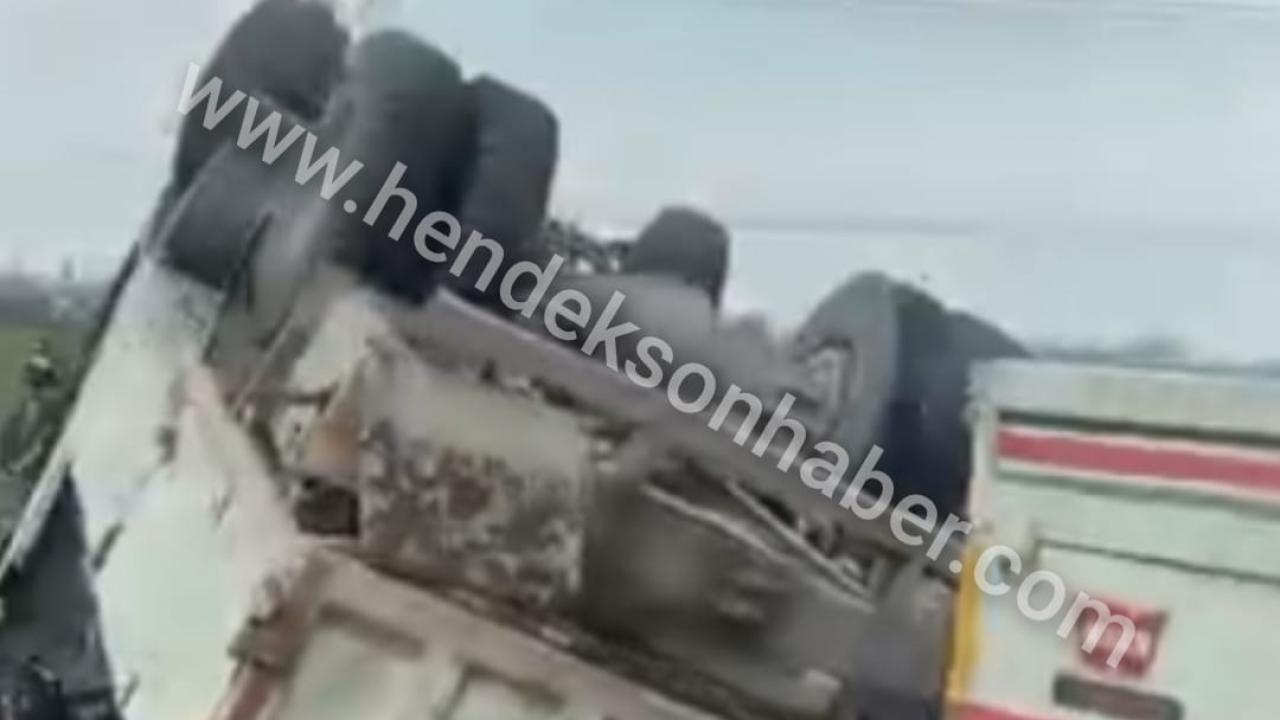 HENDEK’TE KAMYON TARLAYA UÇTU!