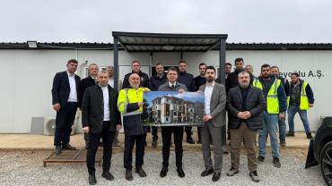 İKBALİYE MAHALLESİ’NDE TOKİ KONUTLARI YÜKSELİYOR