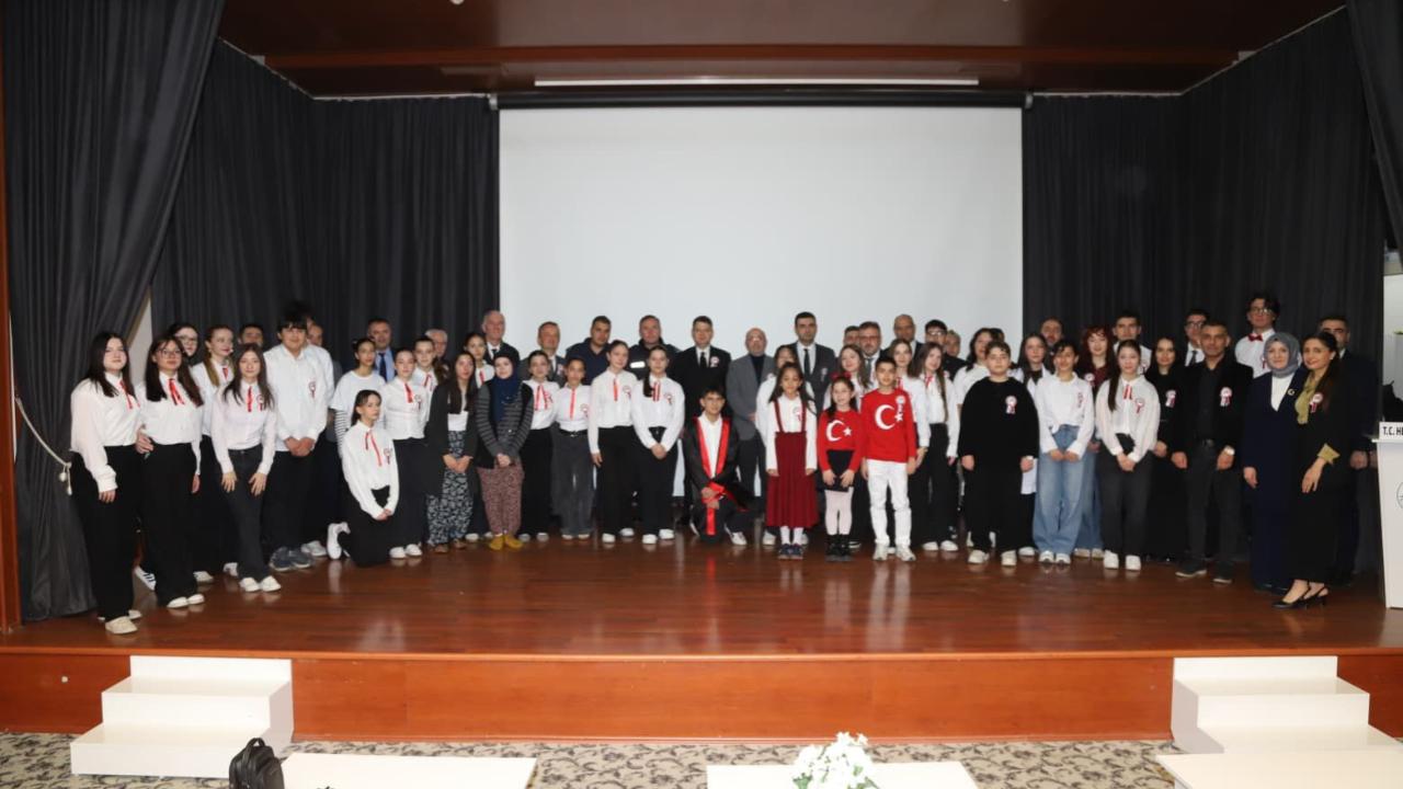 İSTİKLAL VE İSTİKBAL ŞAİRİ MEHMET AKİF ERSOY’U ANMA PROGRAMI DÜZENLENDİ