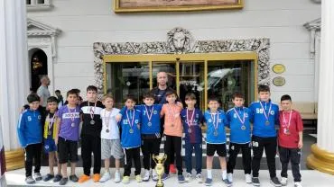 Geleceğin Yıldızlarından "Namağlup" Gurur