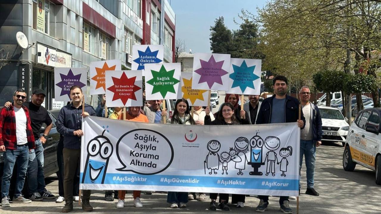 Hendek’te Sağlık İçin Anlamlı Yürüyüş: "Aşıya Güveniyoruz"