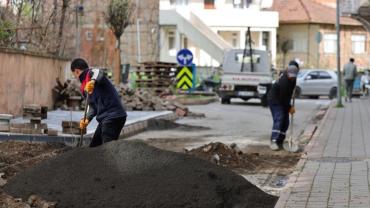 HENDEK’TE SAHA ÇALIŞMALARI HIZ KESMEDEN DEVAM EDİYOR