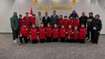 ŞAMPİYONLARIN HEDEFİ TÜRKİYE KUPASI!