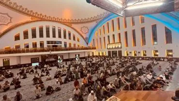 Cuma Hutbesi: "Alın Teri Mukaddestir"