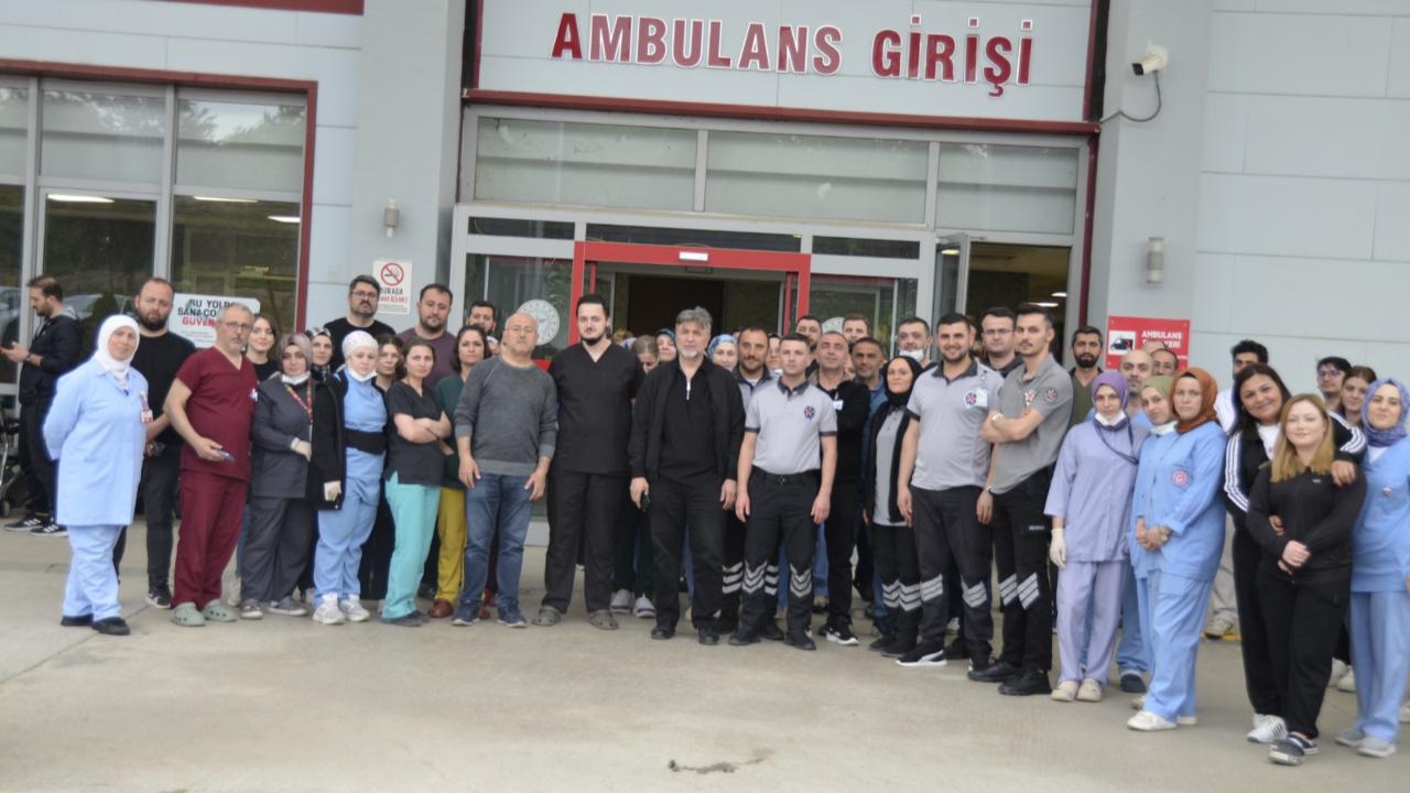 HENDEK DEVLET HASTANESİ’NDE TÜM PERSONEL GÖREVE KOŞTU