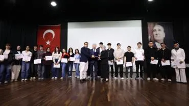 Orhangazi Anadolu Lisesi Öğrencileri gurur yaşattı