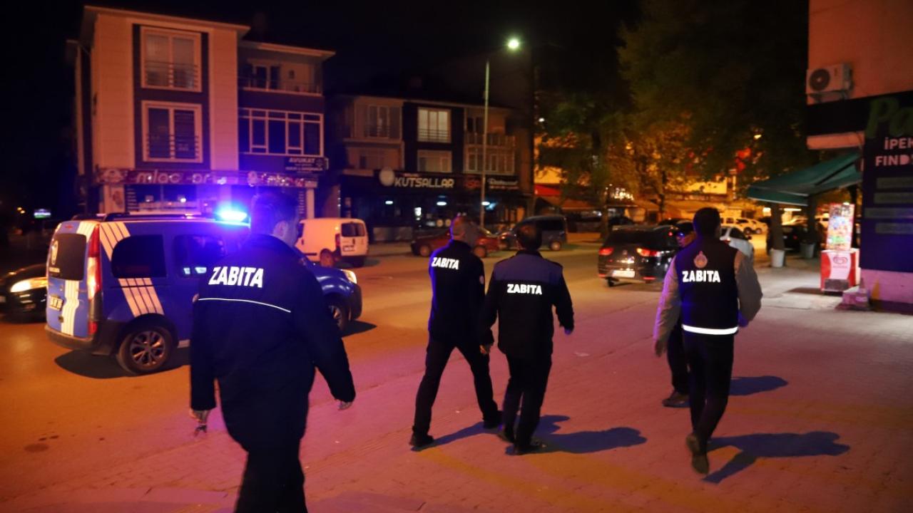 ZABITA EKİPLERİNDEN KALDIRIM İŞGALLERİNE SIKI DENETİM