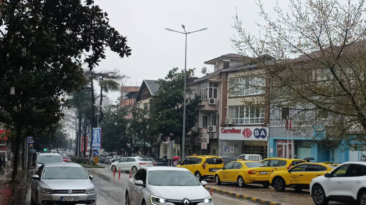 Sağanak Etkili Oldu: Yağışın Zirvesi Hendek!