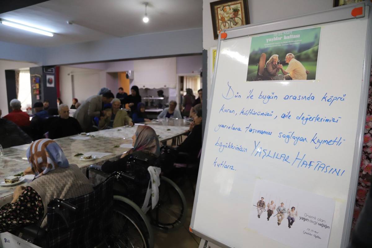 Hendek’te Huzurevi Sakinlerine Anlamlı Ziyaret