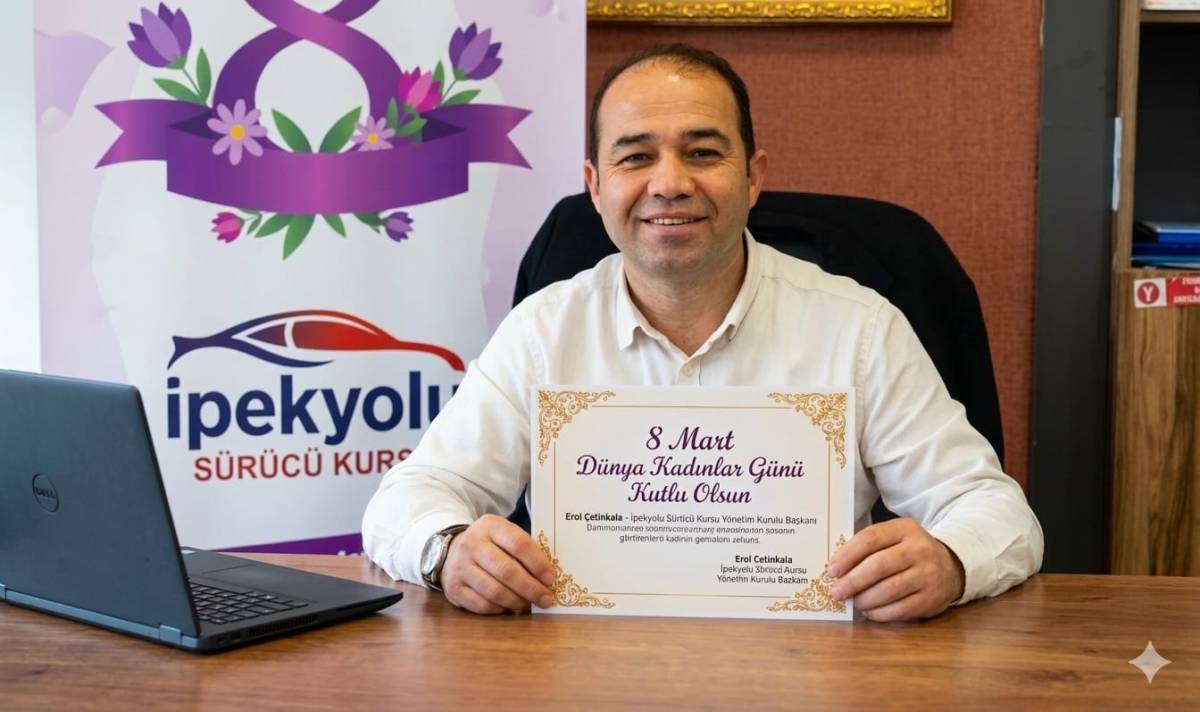 Erol Çetinkala 8 Mart Dünya Kadınlar Gününü Kutladı.