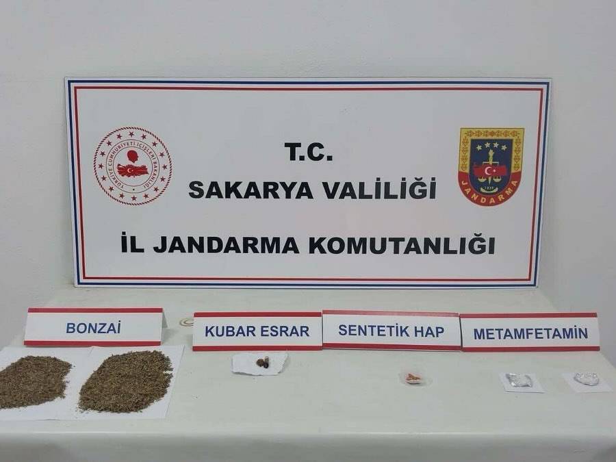 Jandarma'dan Uyuşturucu Operasyonu