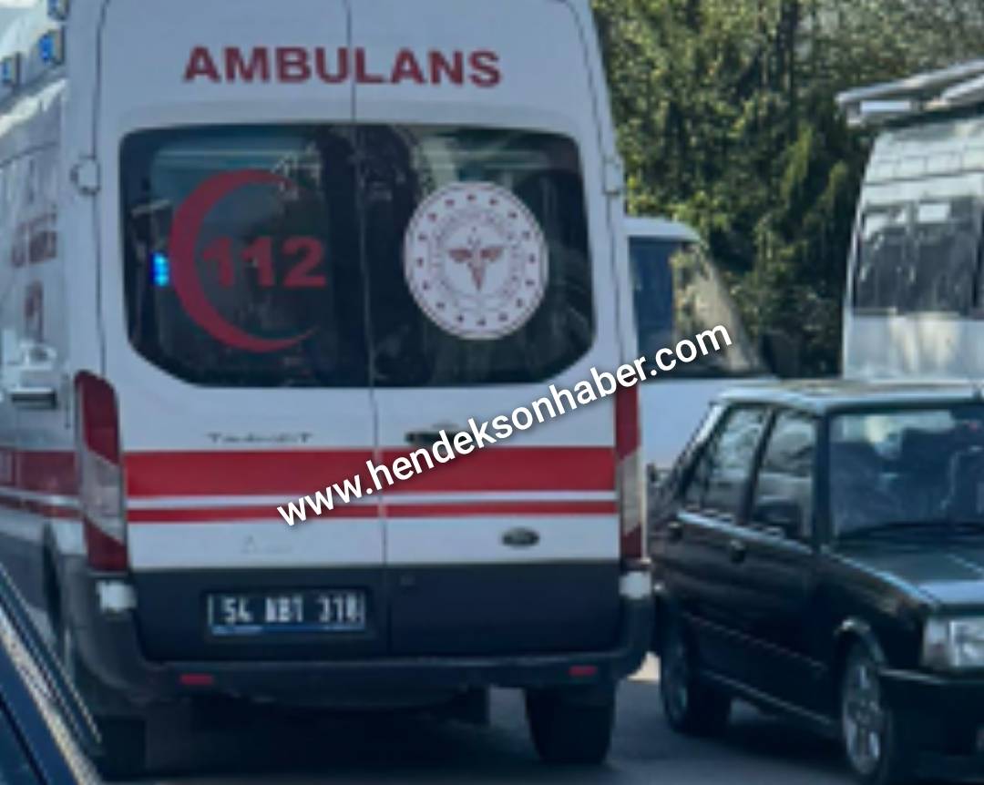 Hendek’te Motosiklet Sürücüsü Yaralandı