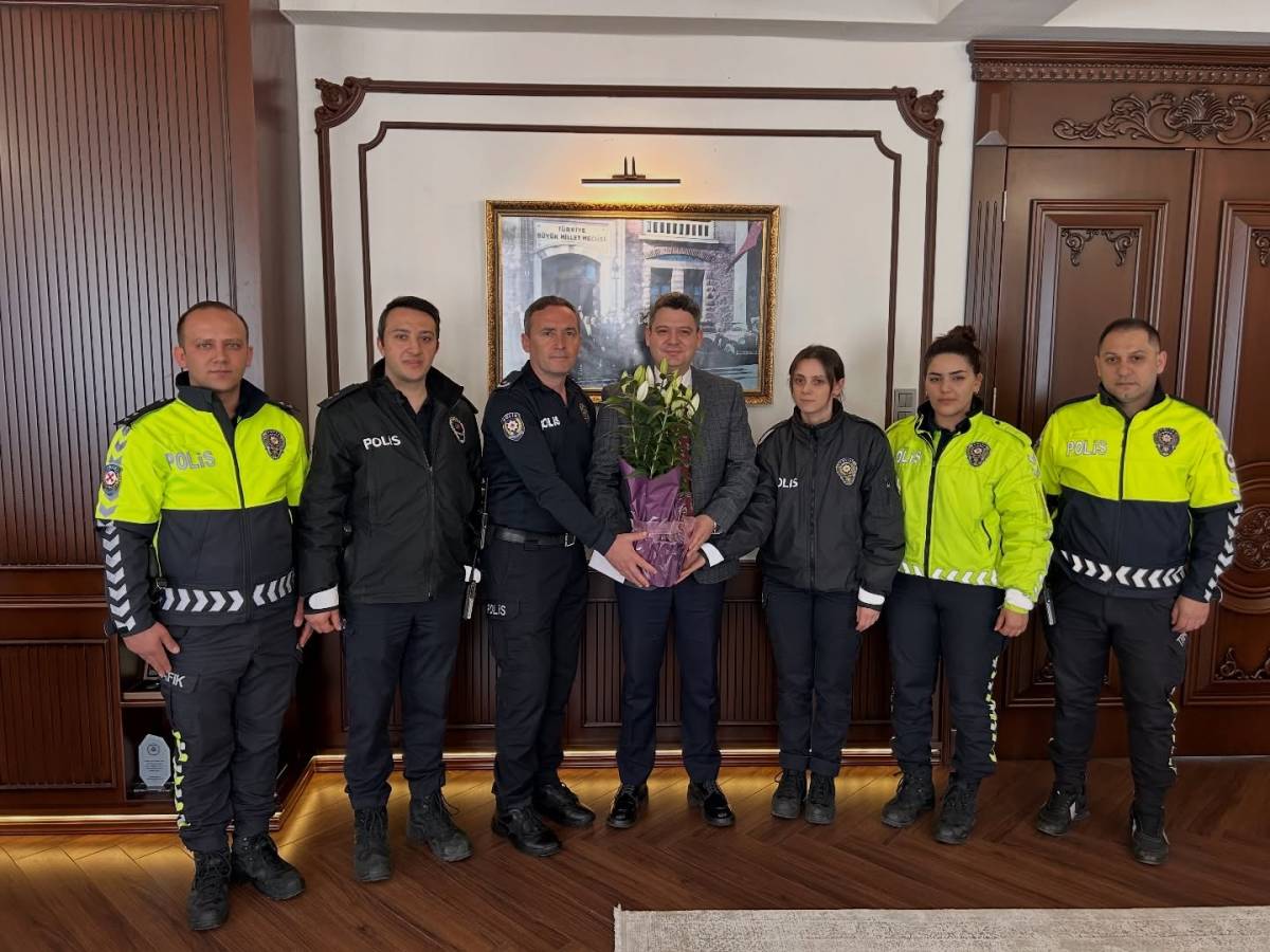 181 YILLIK GURUR: GÖKPINAR EMNİYET MENSUPLARINI AĞIRLADI