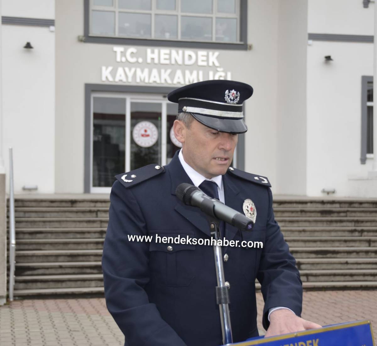 Protokol Tam Kadro, Siyasilerden Tek Katılım!