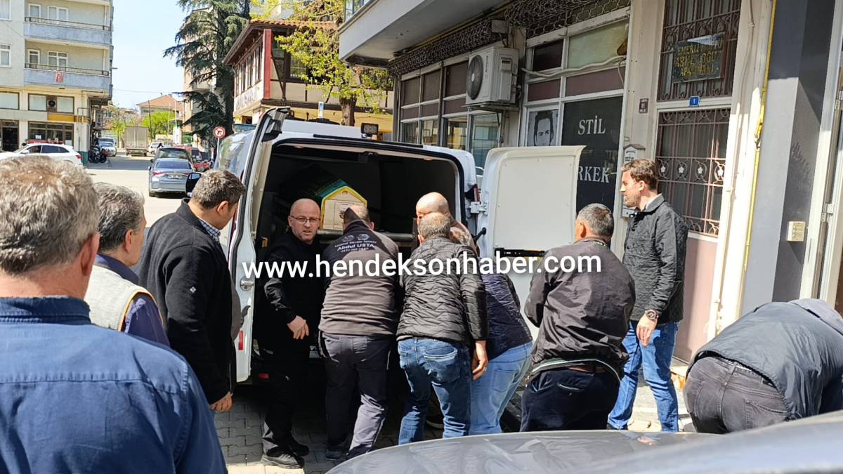 ANNESİ UYANDIRMAYA GİTTİ, CANSIZ BEDENİYLE KARŞILAŞTI!