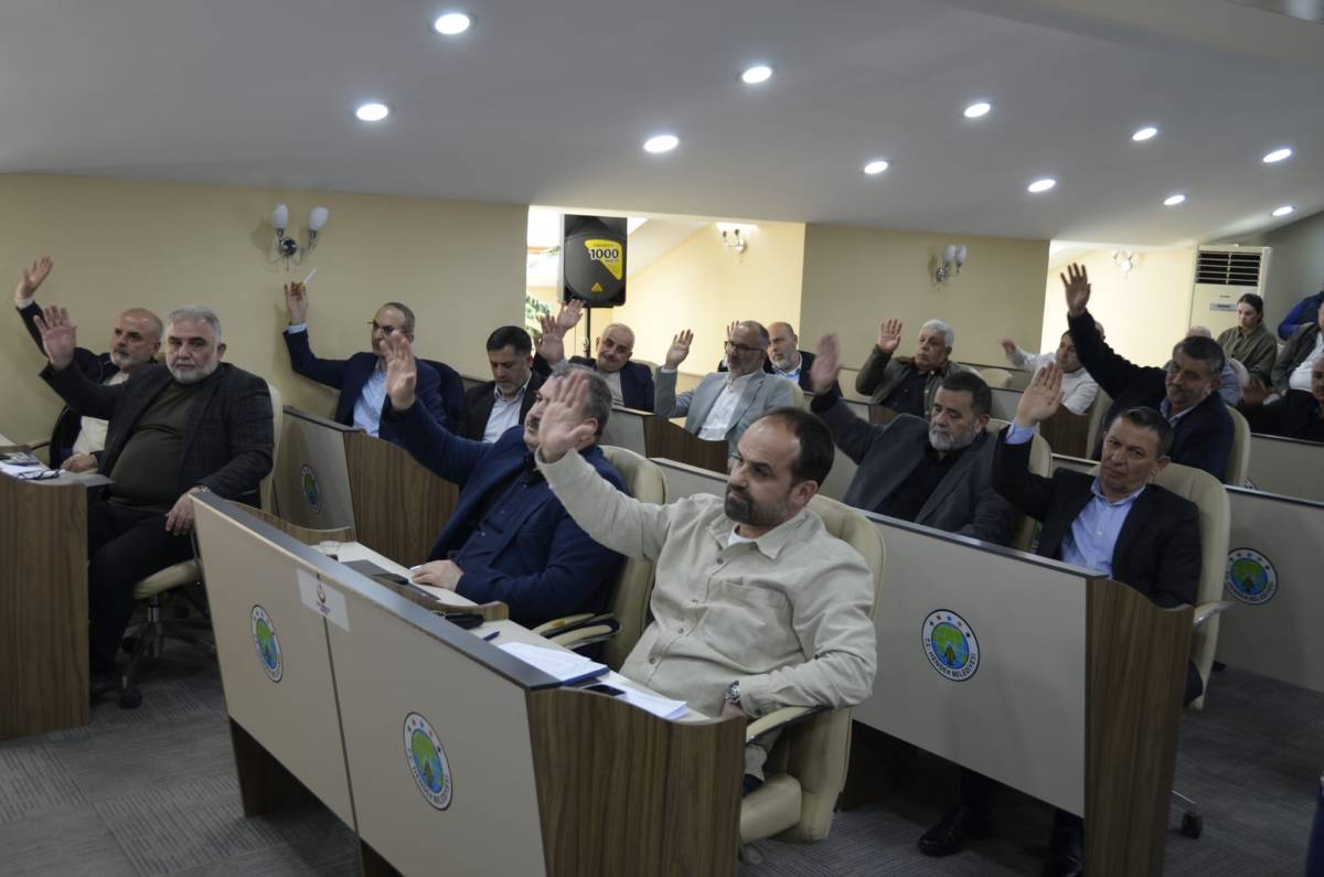 HENDEK MECLİSİ 12 GÜNDEM MADDESİNİ KARARA BAĞLADI